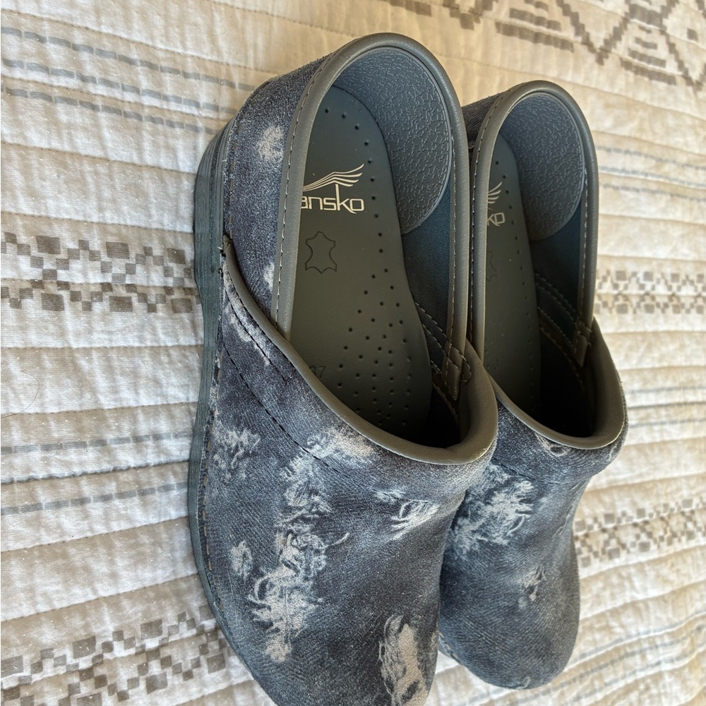 Dansko Distressed Gray Clogs